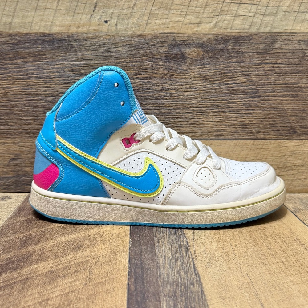 Nike Son Of Force Mid White Blue Athletic Sneakers Size 5.5Y / 7 Women’s